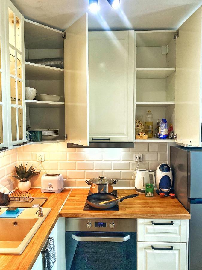 Emma'S Sweet Apartment - Close To Varna Centre Buitenkant foto
